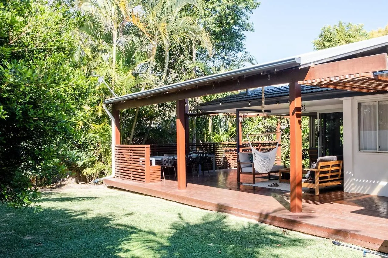 Holiday home Mid-Century Modern Retro Beach House Caloundra